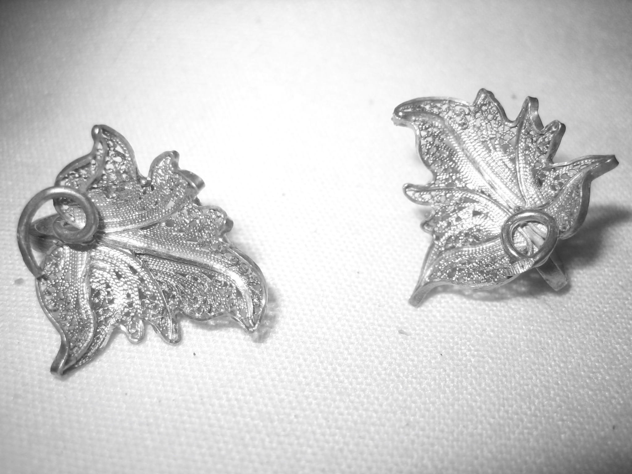 Vintage 800 silver Filagree Leaf Earrings Screw Back