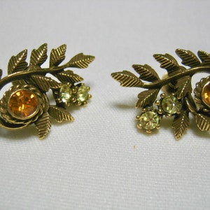 Vintage Signed Coro Rhinestone Earrings Screw Backs