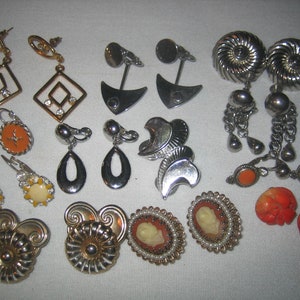 Vintage Lot of 12 Pair Earrings 6 Clip on 4 Pierced 2 Screw back