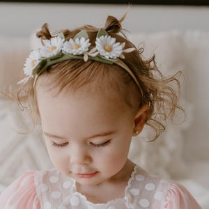 Daisy Crown, Flower Crown, Daisy Headband, Baby Nylon Headbands, Floral Crown, Flower Headband