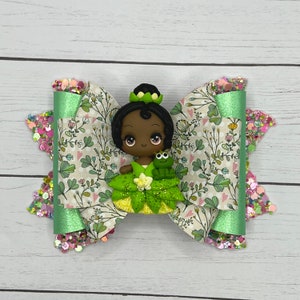Green Princess Bow, Princess Bow, Green Disney Bow, OTT Bow, Over the top, Disney Princess Bow, Tiana, Princess and the frog,Disney headband