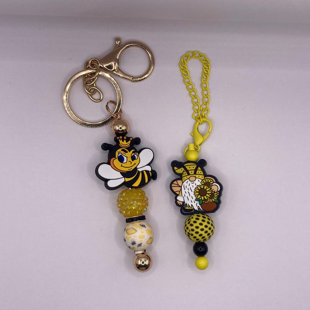 Bee Keychains * Beaded Key Chains * Backpack Flairs * Tumbler Charms ...