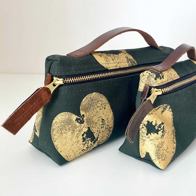 Oslo Pouch small and medium size.