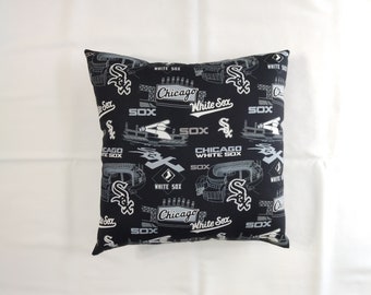 MLB Chicago White Sox Complete 15"x 15" Baseball Throw pillow, sports fan, decorative, gift, man cave, official fabric - 6 Styles