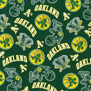 MLB OAKLAND A&#39;s ATHLETICS Hall of Fame Print Baseball 100% cotton fabric licensed material Crafts, Quilts, Home Decor