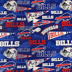 NFL BUFFALO BILLS Vintage Retro Print #2 Football 100% cotton fabric licensed material Crafts, Quilts, Home Decor