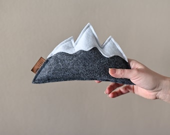 Triglav Mountain Cushion Pocket-size • Mountain Pillow • Organic Spelt Husks Lavender Infill • Felt Alpine Cushion • Throw Pillow Decor Gift