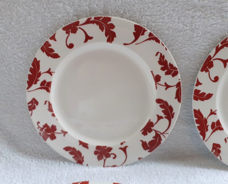 Marks & Spencer RED DAMASK set of 4 DINNER Plates Etsy