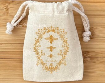 10 3x5, 4x6 or 5x7  Queen Bee muslin cotton drawstring bags / pouch - weddings favor bag, Christmas bag, jewelry pouch, birthday party bag