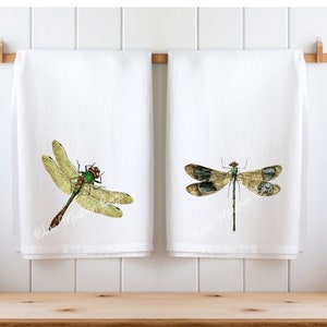 Set of 2 Dragonfly Bathroom Hand Towels - Green Dragonfly cotton tea towels, hostess gift, bath hand towels, dragonfly gift, farmhouse decor