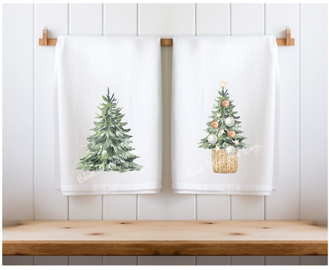 Set of 2 Bathroom Christmas Tea Towels Bath Hand Towels Christmas Gift, Hostess Gift, Shabby