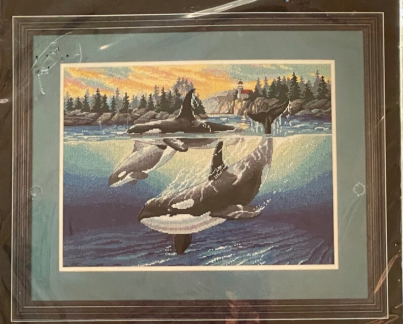 Dimensions ORCA COVE Whales Needlepoint Kit 2469 New 1990s Sherry Vintson Design