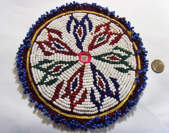 1920s antique museum grade extra large beaded med… - image 1