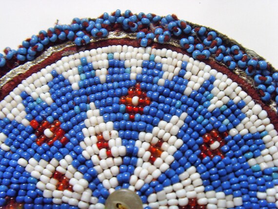 1920s antique museum grade extra large beaded med… - image 2