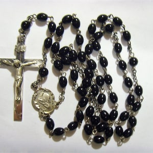 antique catholic sterling sliver crucifix and center pendant 20 inch rosary black onyx et1994
