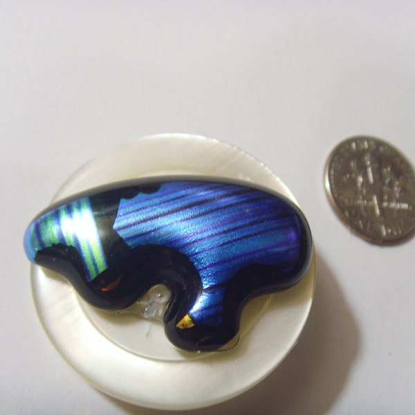 1950s antique dichroic glass Zuni bear cabochon custom made artisan brooch et2230