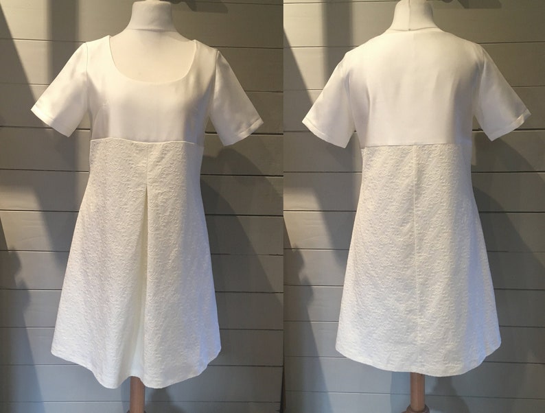 Robe de mariée civile courte en jacquard et satin duchesse