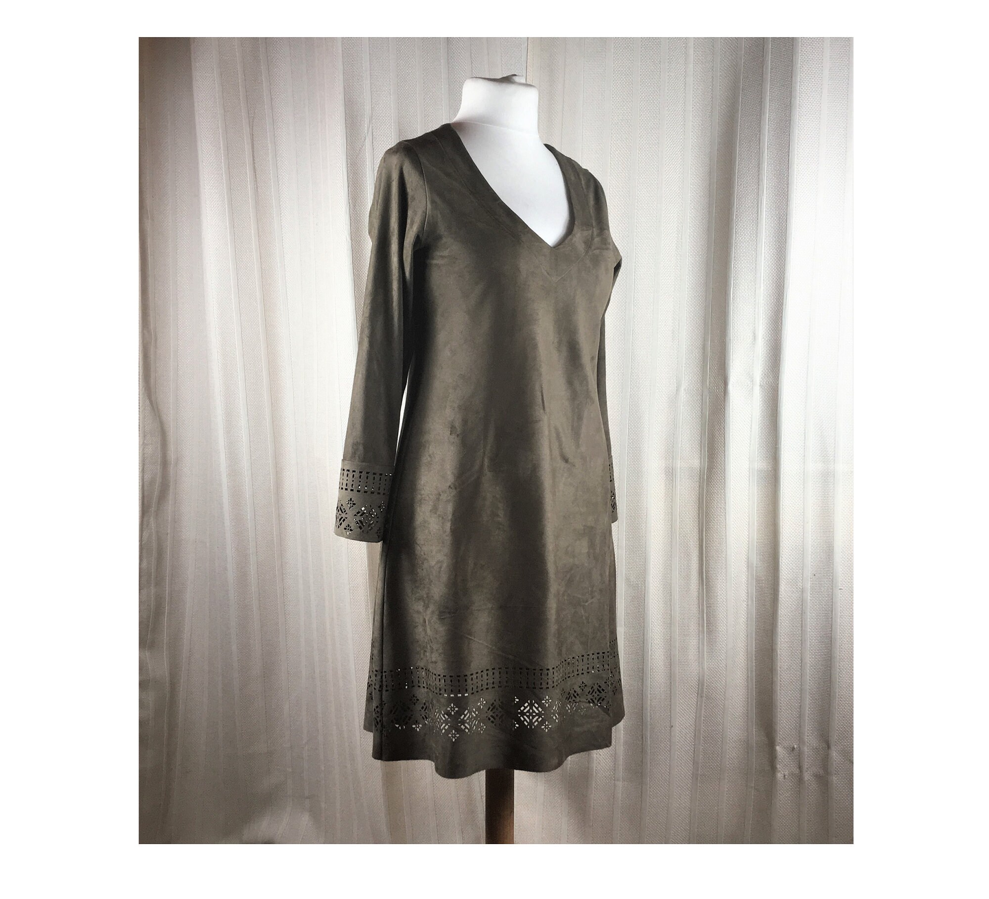 Trapeze dress in khaki brown suede with long sleeves size 40FR
