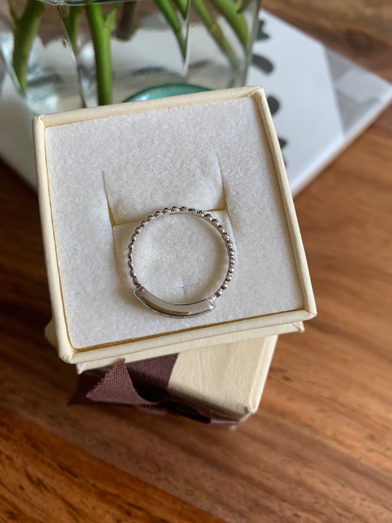 Bague En Argent Massif Avec Zirconiums - 2 Blancs Et 1 Noir - Taille 51/52 - Occasion