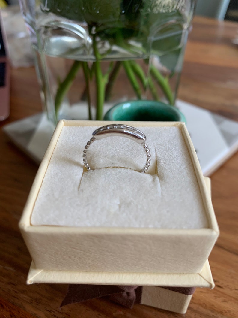 Bague En Argent Massif Avec Zirconiums - 2 Blancs Et 1 Noir - Taille 51/52 - Occasion