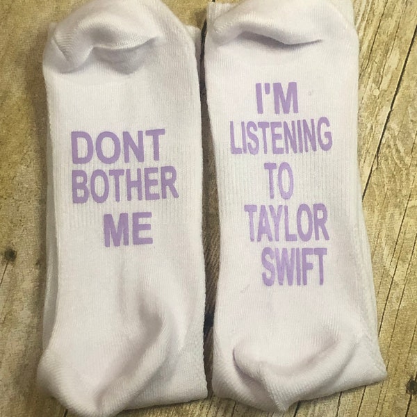 Girls Taylor Swift socks ! The must have gift for Swiftie Fans !!
