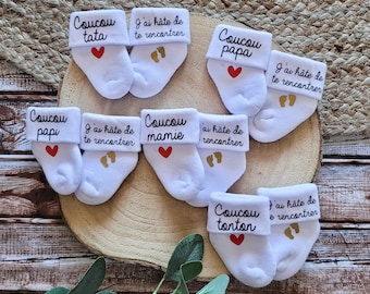 Surprise Baby Pregnancy Announcement Socks - &quot;I Can&#39;t Wait to Meet You&quot; Theme