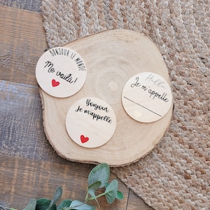 Wooden birth plaque to personalize with the baby's first name