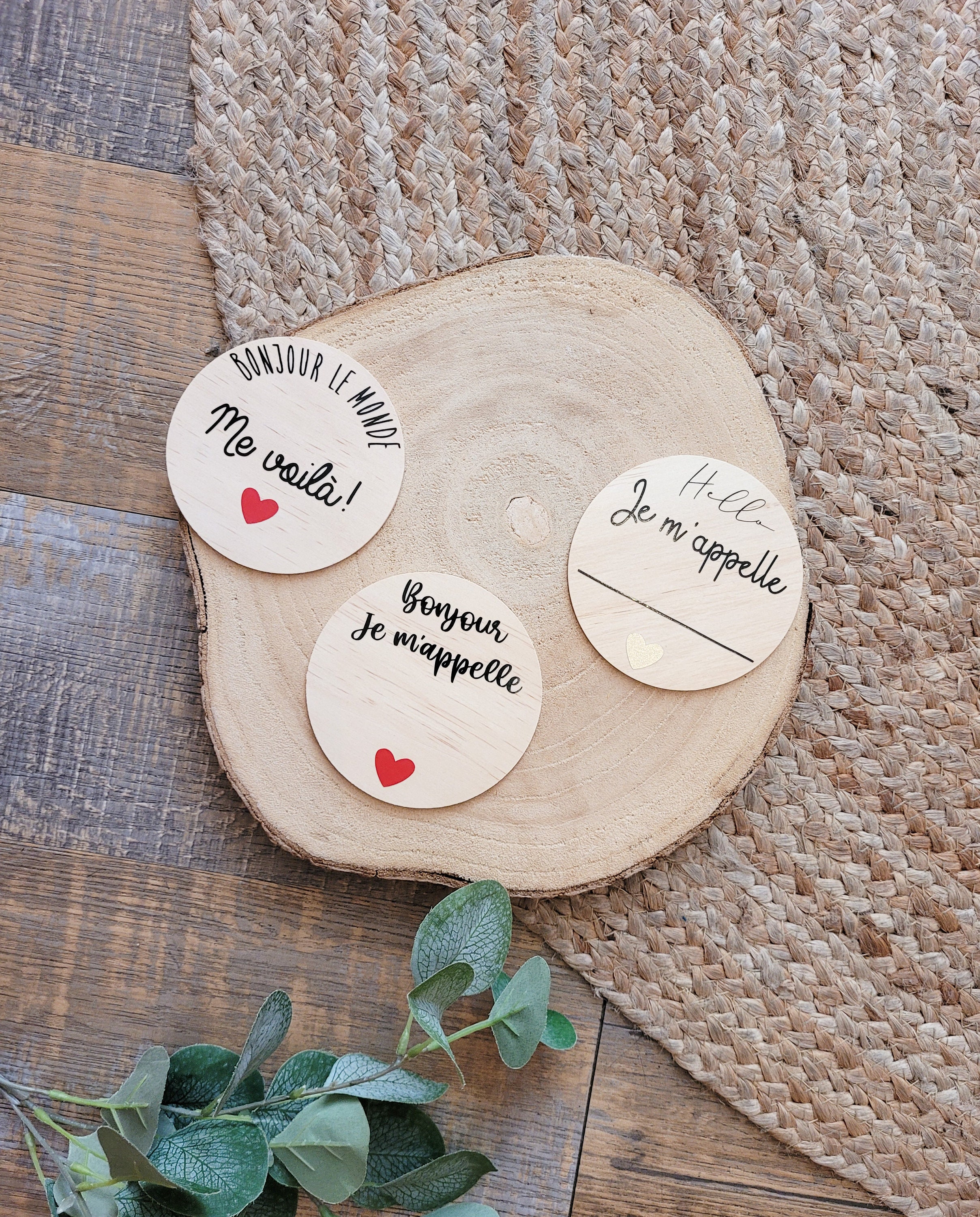 Wooden birth plaque to personalize with the baby's first name
