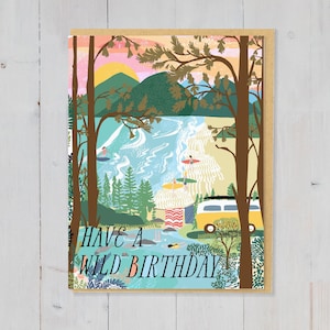 Carte de voeux de joyeux anniversaire | Passez un anniversaire sauvage | Surf, Nature, Plage, Nord-ouest du Pacifique, Bus VW, Fête, Océan, Tofino