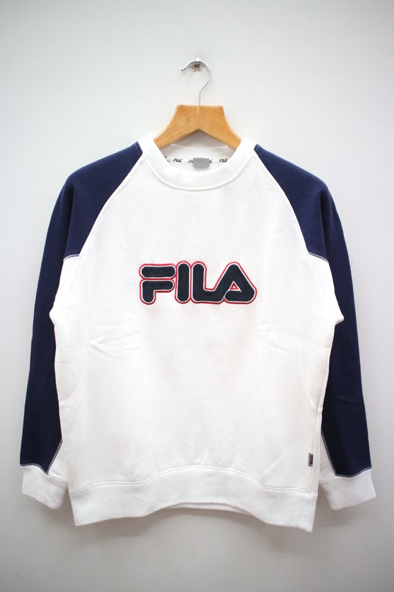 fila white sweater