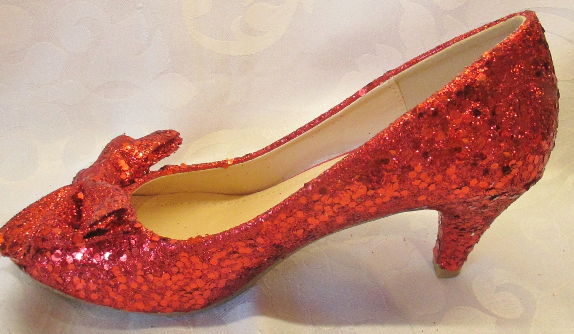 Dorothy Shoes Red Glitter Wizard of Oz Customised Shoes | Etsy Canada