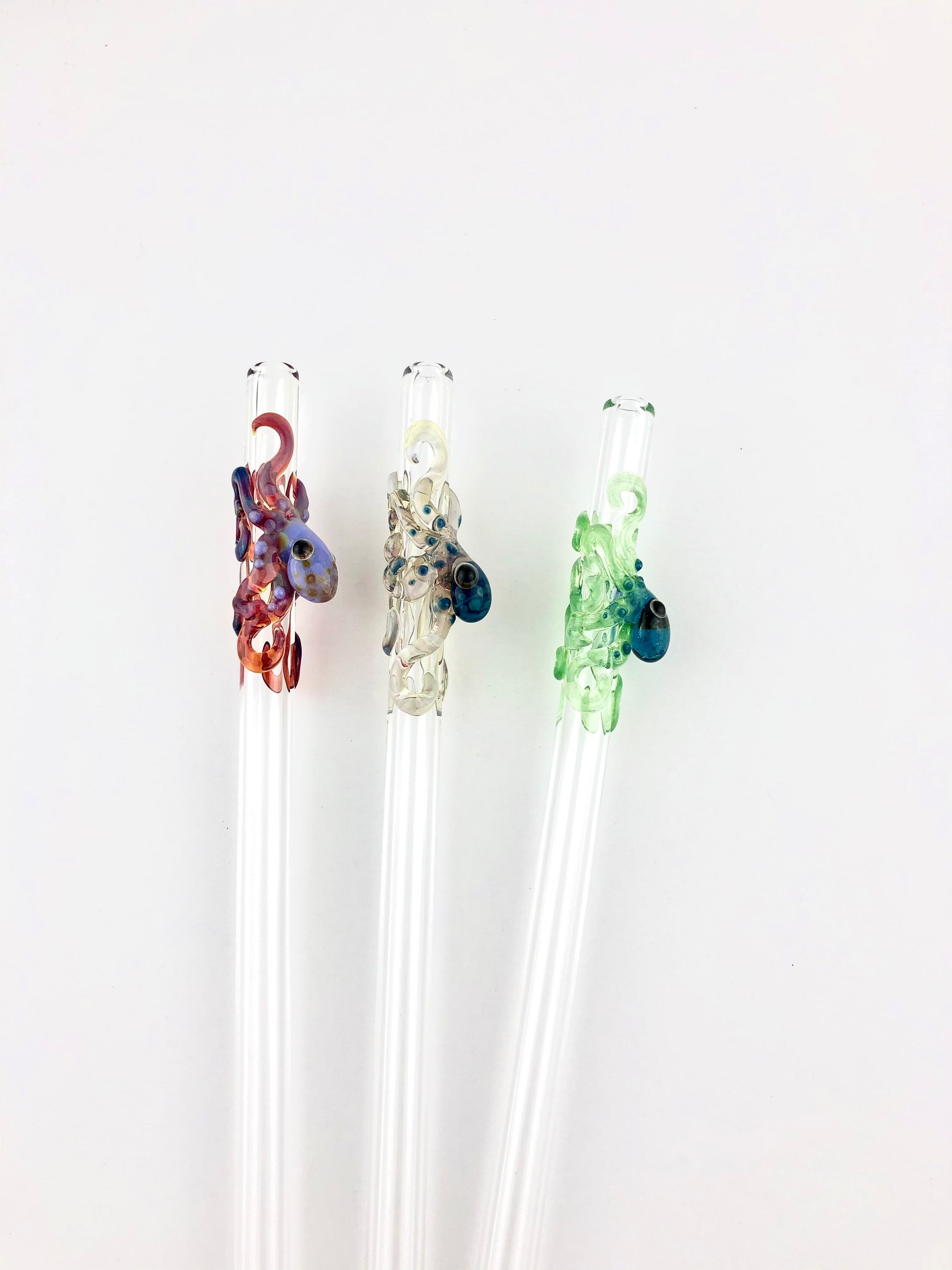 reusable glass tumbler with straw