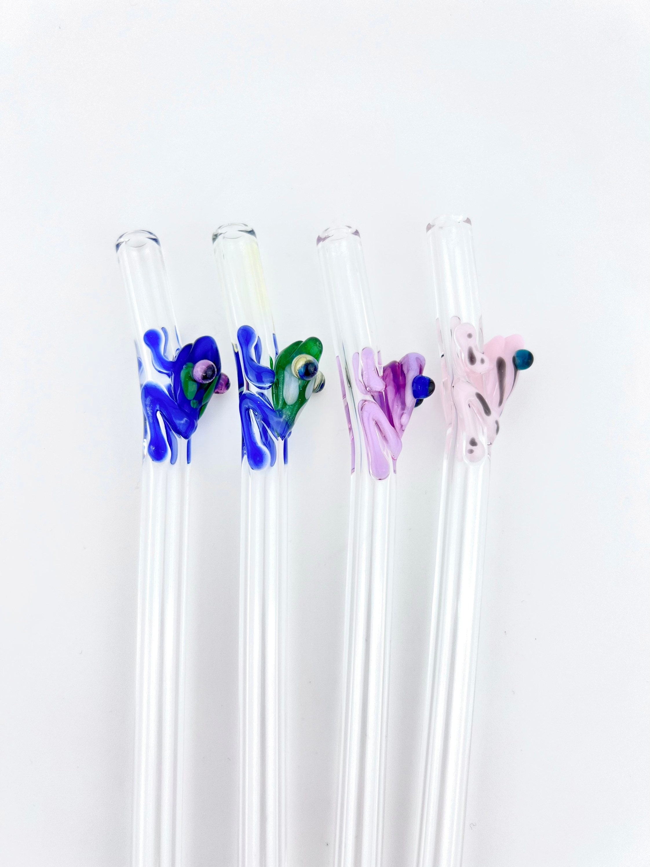 8mm Clear Glass Borosilicate Drinking Straw with a frog pattern Reusable  Straws Straight