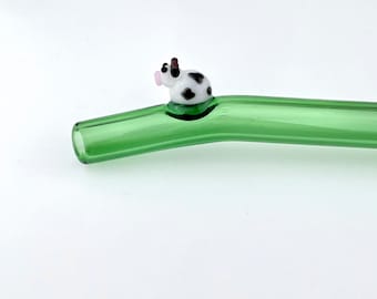 Cow on Green GLASS STRAW - Custom Straws | Reusable Straws | Glass Straws | Cow Straws | Green Straws | Cow Gifts | Cocktail Straws