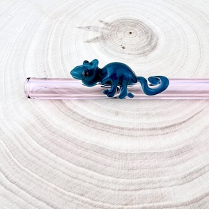 Chameleon on Pink Glass Drinking Straw: Custom Handmade to Order