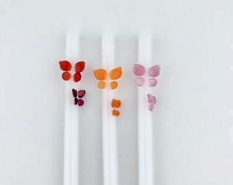 Butterfly on White GLASS STRAW - Custom Straws | Reusable Straws | Glass Straws | Butterfly Straws | White Straws | Butterfly Gifts