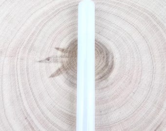 Weiß Glasstrohhalm: Handgemachter wiederverwendbarer, umweltfreundlicher, auf Bestellung hergestellter Strohhalm