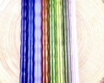 Farbiger Ripple-Glas-Strohhalm: Handgemachter wiederverwendbarer, benutzerdefinierter Strohhalm, auf Bestellung gefertigt