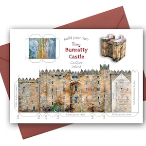 Costruisci il tuo minuscolo castello di Bunratty: invialo e costruiscilo! Un biglietto di auguri da ritagliare e assemblare.
