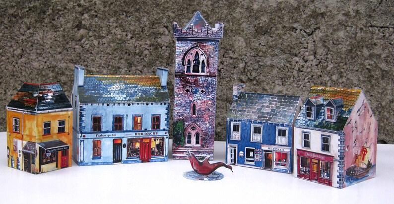 Build your own tiny Dingle an innovative Irish paper model kit image 3