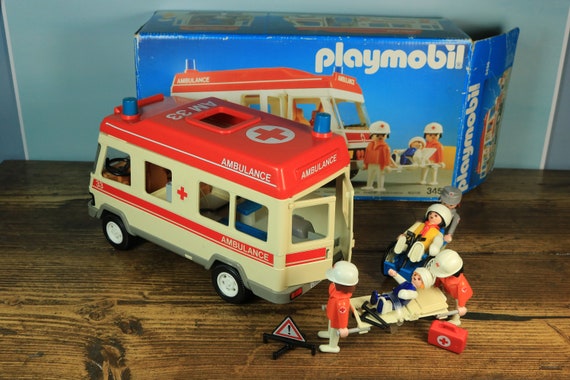 toy ambulance playmobil