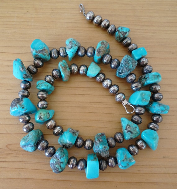 Chunky Graduating Turquoise Vintage Native American Navajo Sterling Silver Bracelet Old Chunky Graduating Turquoise Vintage Native American Navajo Sterling Silver Bracelet Old
