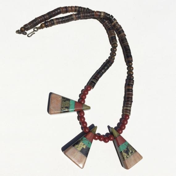Love Triangle Tab •• Vintage Santo Domingo Hand Cut Triangle Tab Inlay Necklace