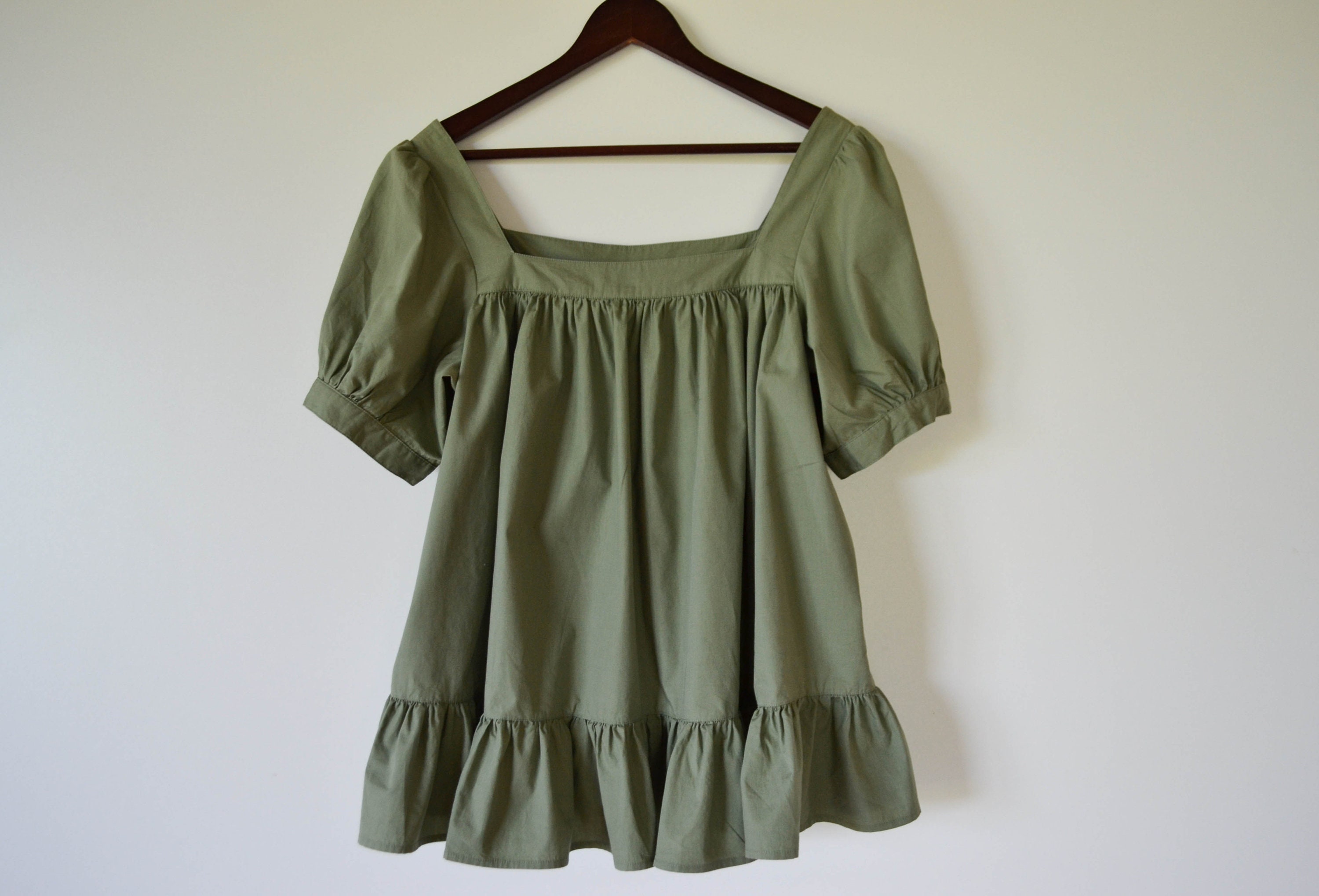Green Cotton Women Summer Blouse Short Sleeve Boxy Shirt Top Batiste Blouse Women summer volcanos party shirt gift for her Large size