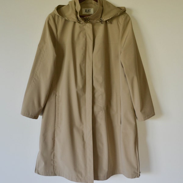 Trench-Coat beige à capuche à poitrine ceinturé manteau Parka veste imperméable classique BCBG Trench Coat cadeau pour femmes pour sa taille moyenne