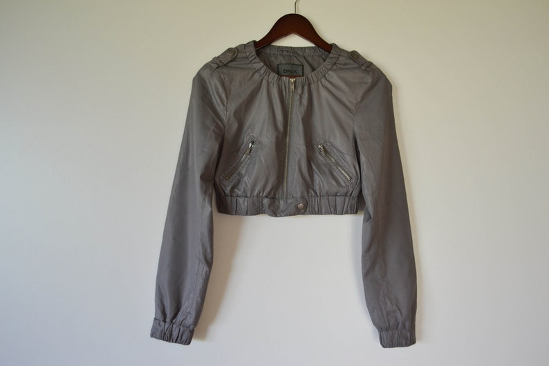 lightweight short jacket