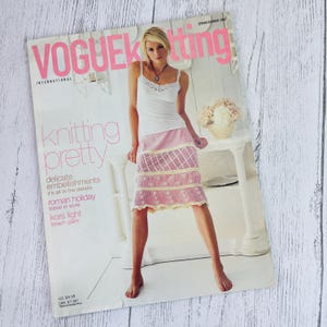 Vogue Knitting International Magazine SPRING SUMMER 2006 Knitting Pretty - READ