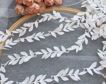 1yard 2cm off white lace trim bridal lace trim, leaves lace trim, vintage lace, scalloped lace wedding trim lace, Bridal veil lace