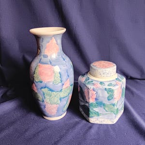 Chinese Ginger Jar, Chinese Vase, Lotus Flower, Home Decor, Oriental Decor, Vintage Vase, Chinese Jar, Vintage Ginger Jar, Home Accents