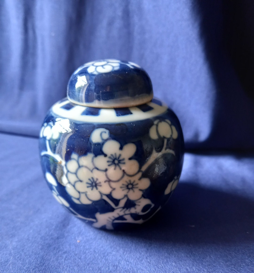 Ginger Jar, Prunus Ginger Jar, Chinese Ginger Jar, Chinoiserie, Chinese